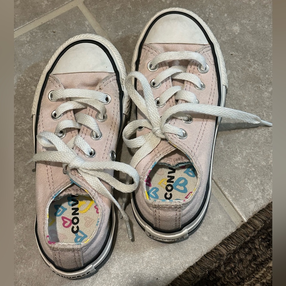 Little Girls Converse All star Sneakers